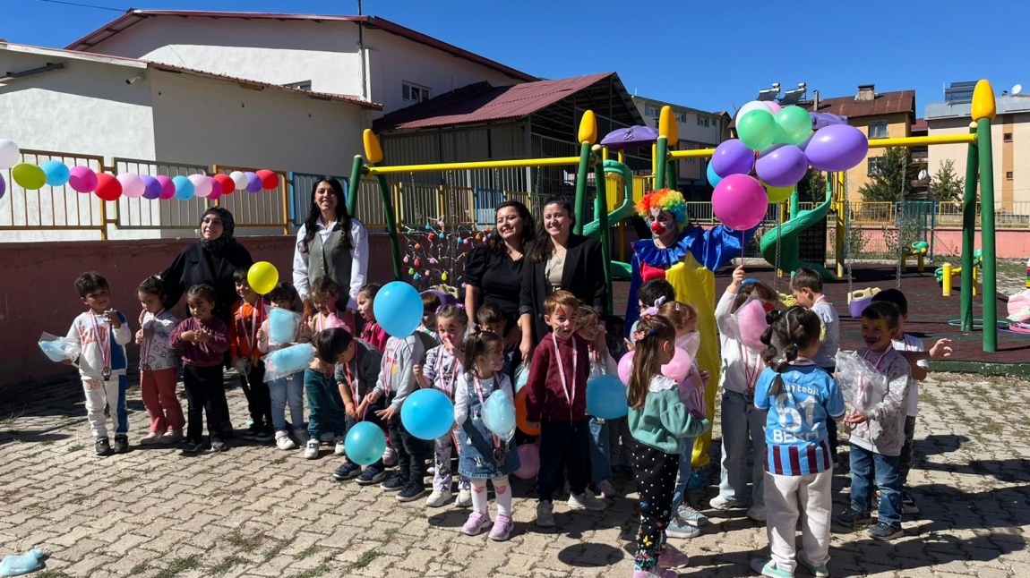 OKUL ÖNCESİ EĞİTİMDE FARKINDALIĞI ARTIRMA ŞENLİĞİ DÜZENLENDİ.